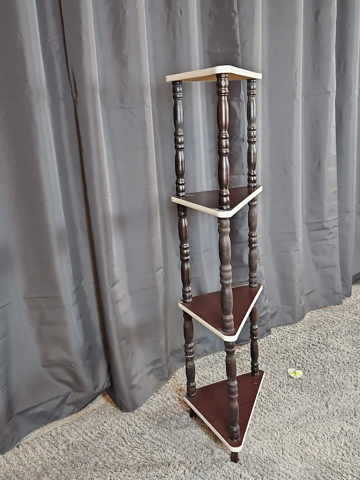 Corner Shelf