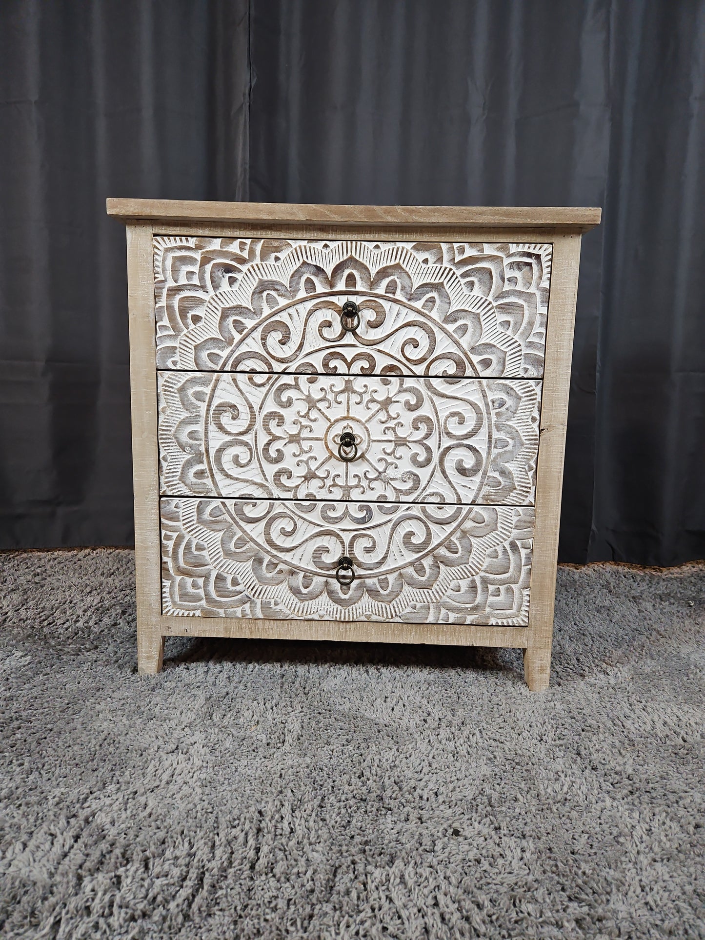 Drawer Accent Chest
