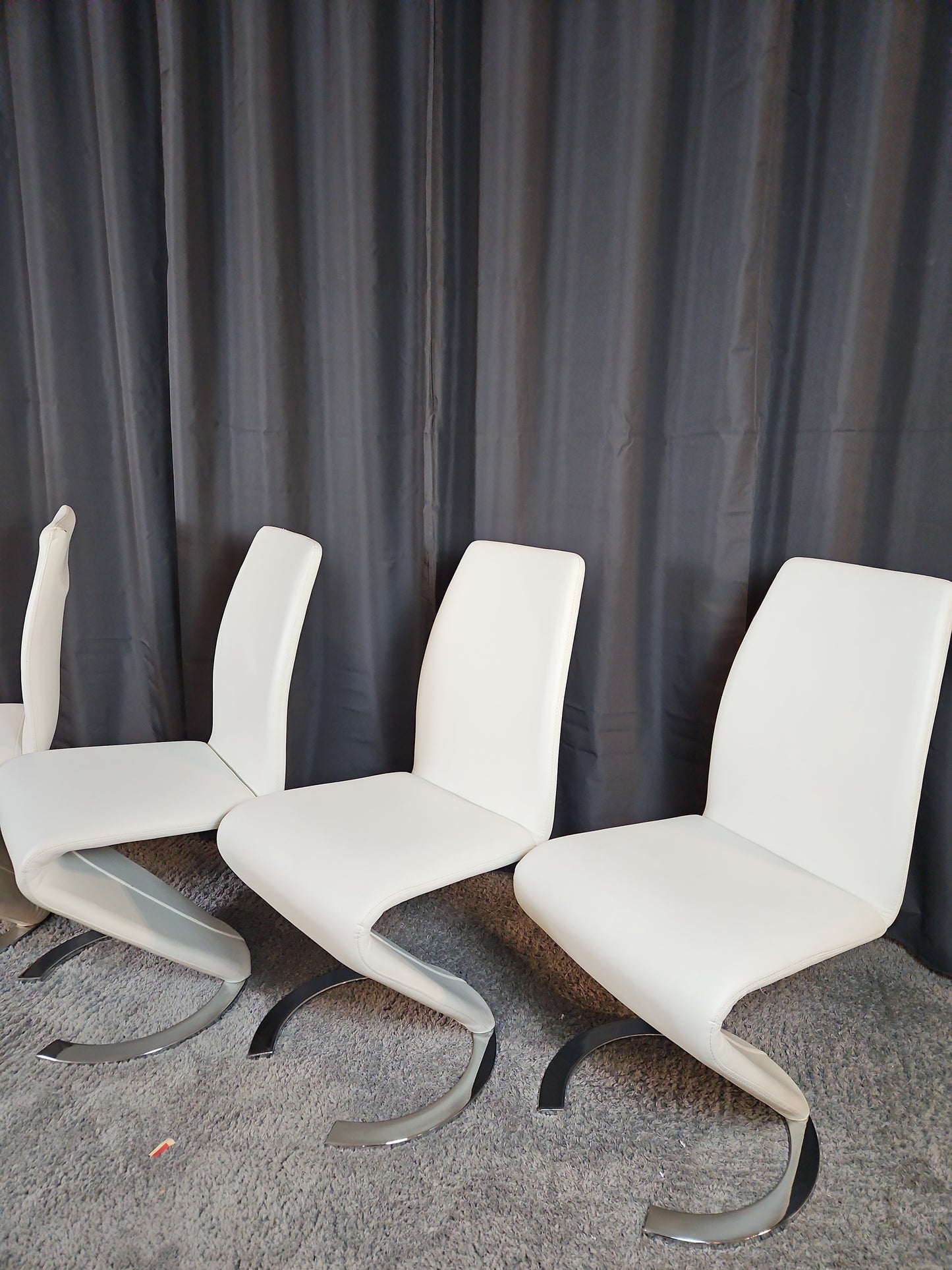 White Chairs Set of 4