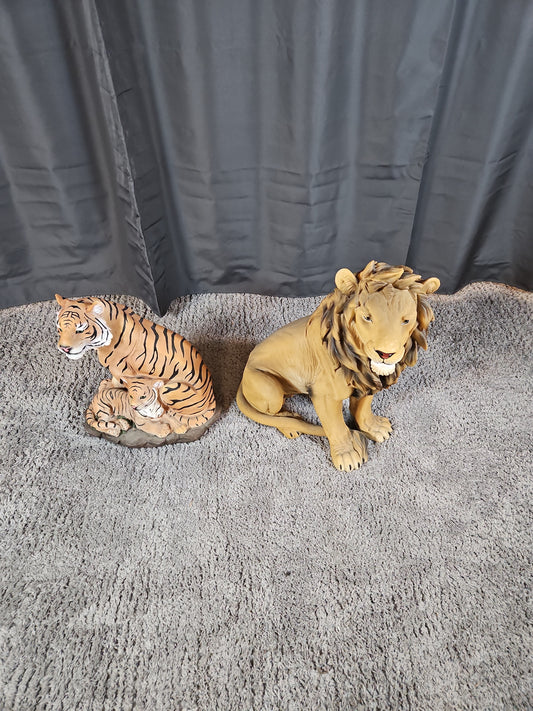 Wild Creatures Floor Figurines
