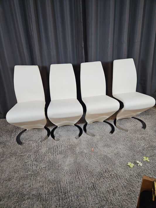 White Chairs Set of 4